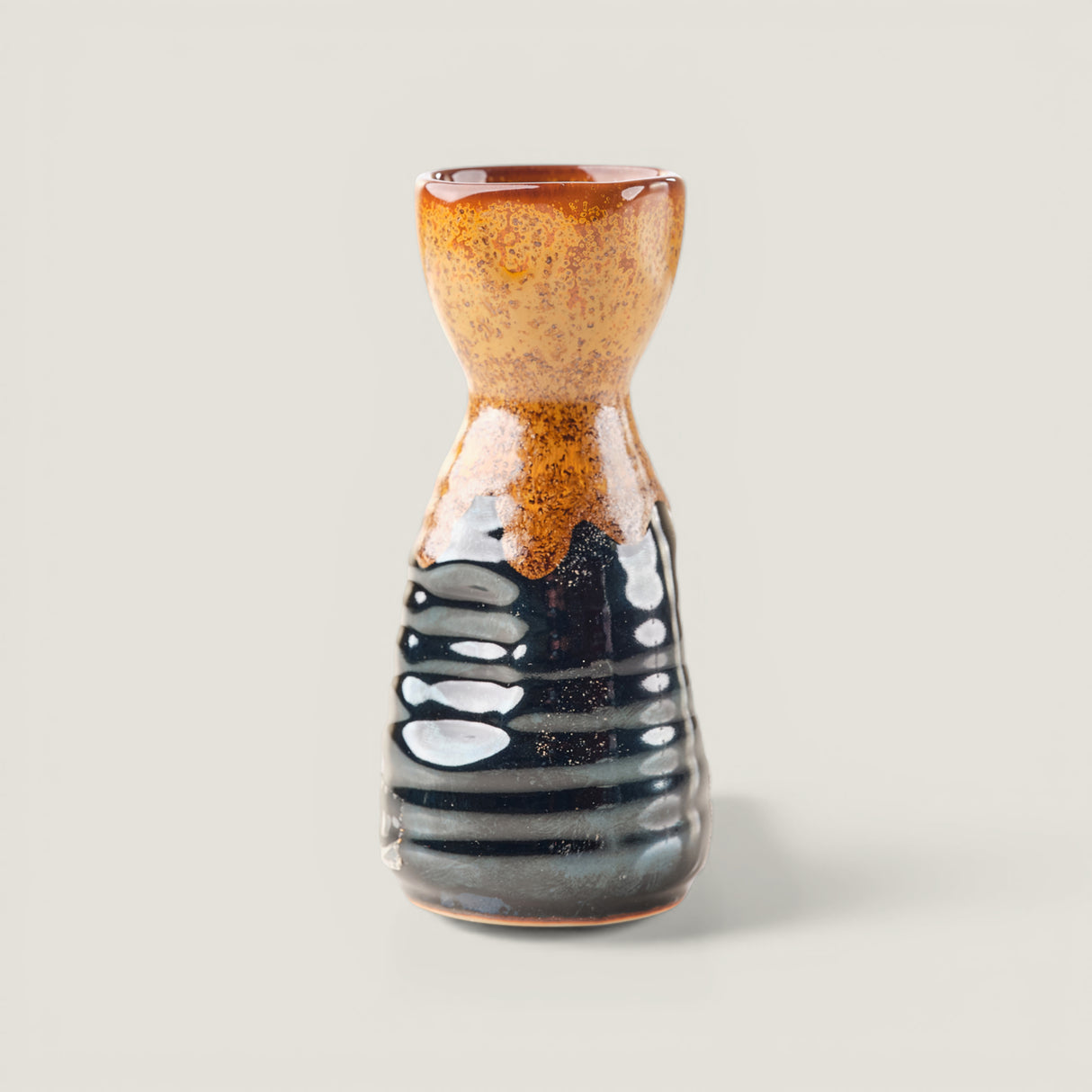 קנקן סאקה מפורצלן חום שחור, 150 מ"ל, מזרח ומערב