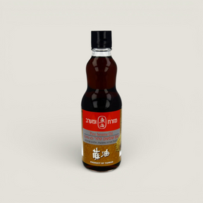 OOMAME Pure Sesame Oil 370ml bottle, dark amber liquid, roasted sesame aroma, ideal for Asian dishes.